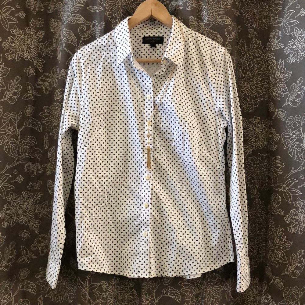 Banana Republic button up dress shirt